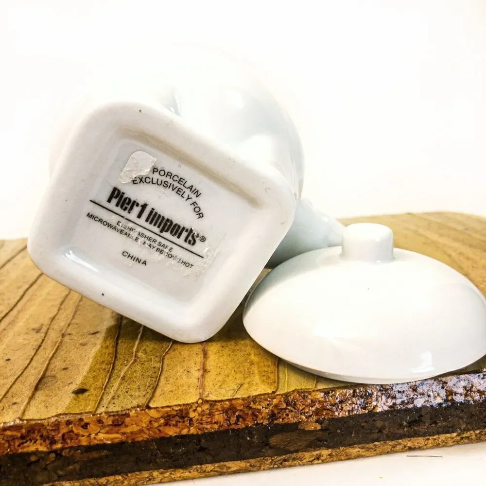 Pier 1 White Porcelain Elephant Lidded Sugar/Aniseed Bowl